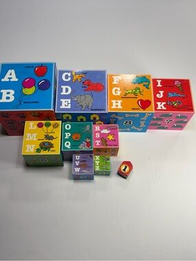 Vintage Clifford, big red dog nesting blocks cubes learning complete